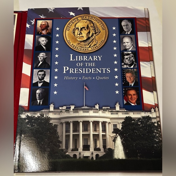 U.S. Presidential Dollars Deluxe Coin Collector's Album with 48-Page Book - Picture 3 of 15
